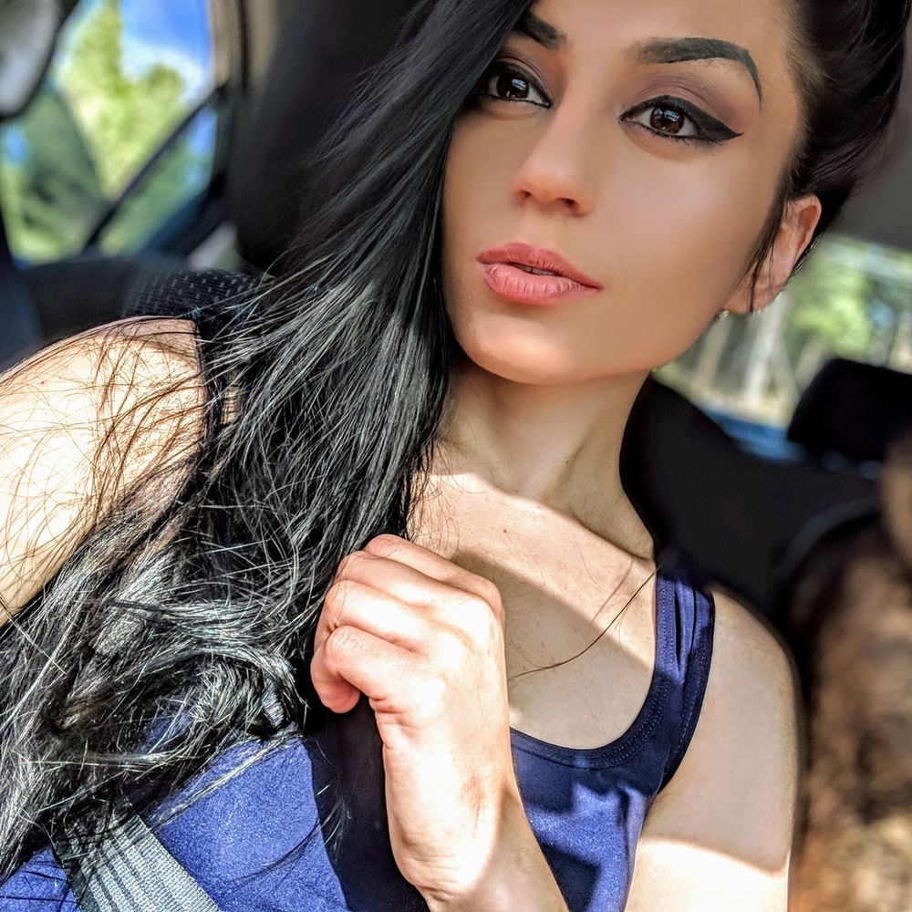 Meet your Posher, Brenna